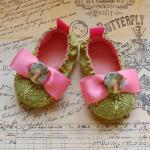 VIGNETTE-lime green baby sh..